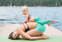 neverovatne-fotografije-joga-kao-deo-majcinstva-foto