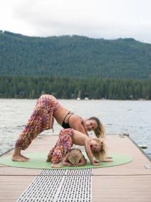 neverovatne-fotografije-joga-kao-deo-majcinstva-foto