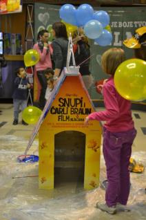 beograd-sara-jovanovic-farbala-snupijeve-kucice-za-decu-iz-zveca