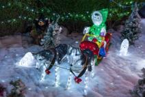 u-duhu-praznika-kako-izgleda-novogodisnja-dekoracija-sirom-sveta