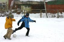 snezni-rodjendan-ideje-za-originalnu-proslavu-na-snegu