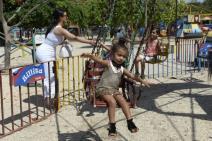 porodicno-uzivanje-sestre-kardasijan-otputovale-sa-decom-na-kubu