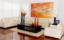 uredjenje-doma-kako-da-pravilno-postavite-slike-na-zidu