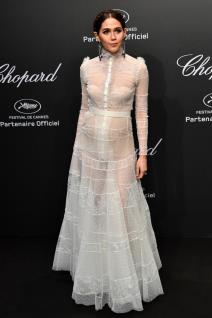 najstilizovanija-poznata-trudnica-5-glamuroznih-haljina-za-5-dan