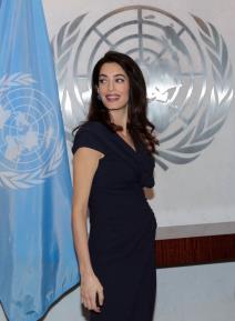 moda-ispred-udobnosti-najbolje-odevne-kombinacije-poznate-trudni