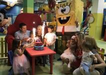 miki-maus-sundjer-bob-prskalice-i-drugari-jellena-sinu-priredila