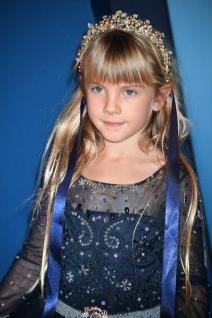 velika-i-mala-princeza-pink-i-sestogodisnja-vilou-zasijale-na-cr