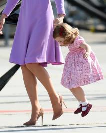 kao-i-sve-devojcice-sarlot-je-slatki-zvrk-koji-osvaja-srca-a-ima