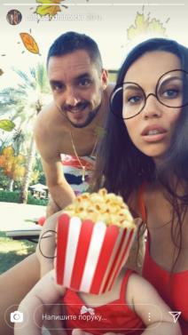 vesele-fotografije-sa-porodicnog-odmora-viktor-troicki-sa-svojim