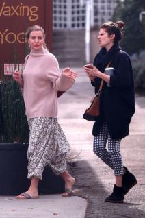 ona-je-govorila-da-ne-zeli-dete-mediji-su-pisali-da-ce-da-usvoji