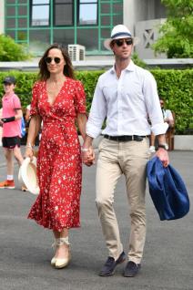 udobne-i-leprsave-trudnicke-haljine-pipe-midlton-foto