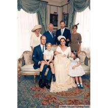 mi-smo-odusevljeni-kensingtonska-palata-objavila-zvanicne-fotogr