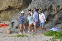 praznici-na-egzoticnom-ostrvu-pipa-midlton-u-kupacem-kostimu-sam