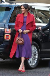 modna-inspiracija-za-buduce-mame-jednostavne-trudnicke-kombinaci