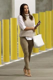 inspiracija-za-mame-posle-porodjaja-5-elegantnih-odevnih-kombina