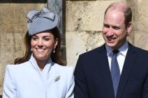 nezna-i-otmena-kombinacija-kejt-midlton-na-uskrsnjoj-misi-foto