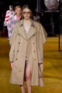 za-moderne-mame-ana-vintur-otkrila-osam-modnih-trendova-za-2020