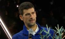 novak djokovic na turniru.jpg