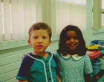 dečak i devojčica.jpg