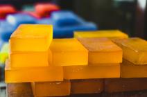 Kocke, želatin, pomorandža