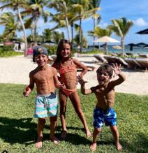 Džesi Džejms Deker, deca