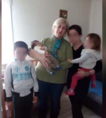 Mira Arambašić sa porodicom