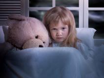 Buđenje, san, devojčica, strah