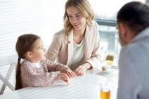 5 rečenica koje ne treba da kažete detetu.