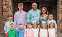 Priča o majci troje dece koja je rodila šestorke.jpg