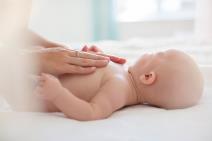Simptomi da beba ima respiratorni sincicijalni virus.