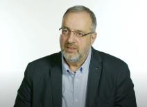 Dr Ranko Rajović kako da dete razvija inteligenciju.