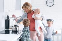 Priča mama na porodiljskom odsustvu o umoru.