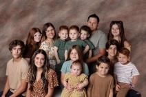 Instagram Printscreen our_large_family_life 1.jpg