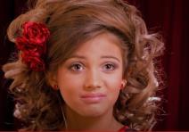 Kako sada izgleda devojčica sa takmičenja lepote.