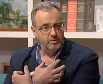 Dr Ranko Rajović dete pada dok prohoda.