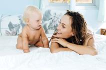 7 stvari koje ne treba da radite pred bebom.