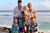 tata zabranio deci da koriste ekrane mesec dana.jpg