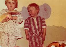 10 stvari u odgajanju dece koje su 80-ih bile normalne.jpg