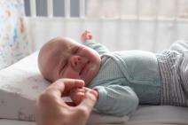 Kako da prepoznate šta boli bebu