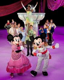 cas-klizanja-sa-cuvenom-trupom-dizni-na-ledu