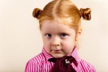 novogodisnje-frizure-za-devojcice