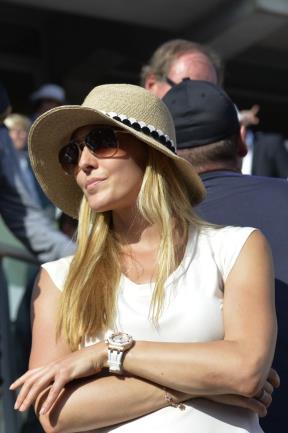 rolan-garos-2015-modni-trenutak-poznate-mame-jelene-djokovic-fot