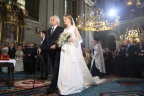 najlepse-vesti-sa-kraljevskog-dvora-beba-stize-sledece-godine-fo