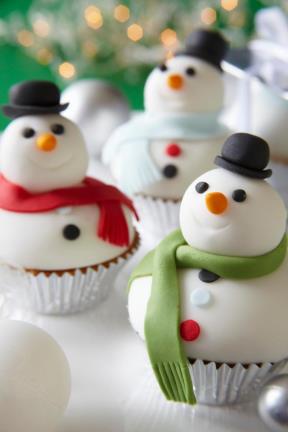 recepti-za-novogodisnje-poslastice-torta-snesko-belic