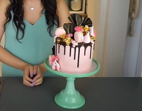 roze torta 2