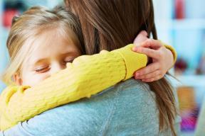 Samohrana mama o ćerki sa autizmom.