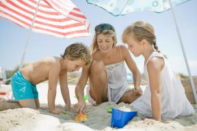 dečaka opekla vlasulja na plaži u grčkoj.jpg