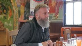 Otac Predrag kako da birate kuma za krštenje deteta
