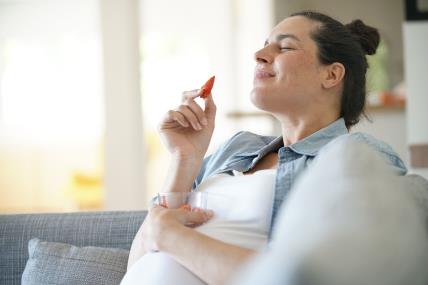 zudnja za nejestivim stvarima _1396615034