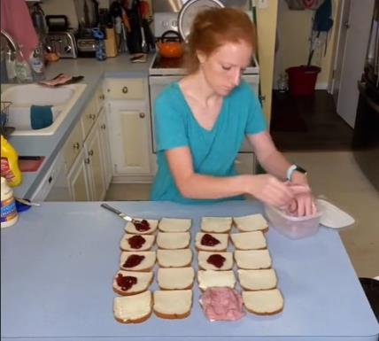 mama desetoro dece.jpg